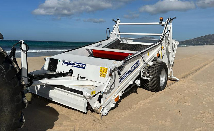 Flozaga, la marca líder en equipos de limpieza mecánica de playas