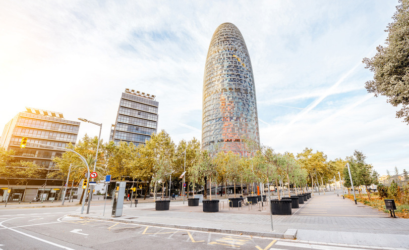 Gestión eficiente de edificios de oficinas y gubernamentales: metodologías, métricas y casos en Europa