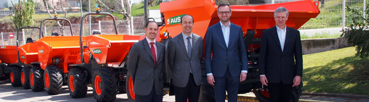 AUSA recibe la visita de su importador belga, Matermaco, en sus instalaciones en Barcelona