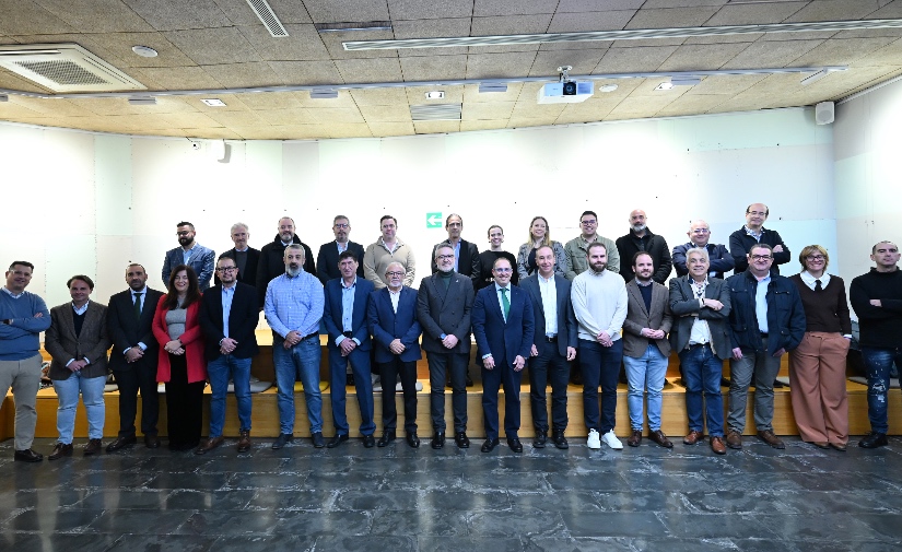 Granada aborda el desarrollo tecnológico de los PAI en una jornada impulsada por Smart City Cluster