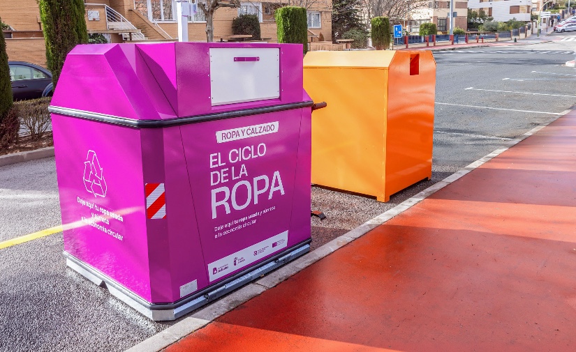 Guadalajara refuerza la recogida textil con 54 contenedores de ropa