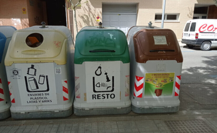 Huesca incorpora en sus barrios más de un centenar de contenedores para la recogida de biorresiduos