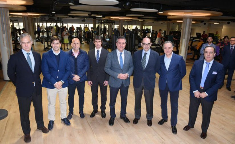 Inaugurado el nuevo Centro Deportivo Viding Piscinas Sevilla