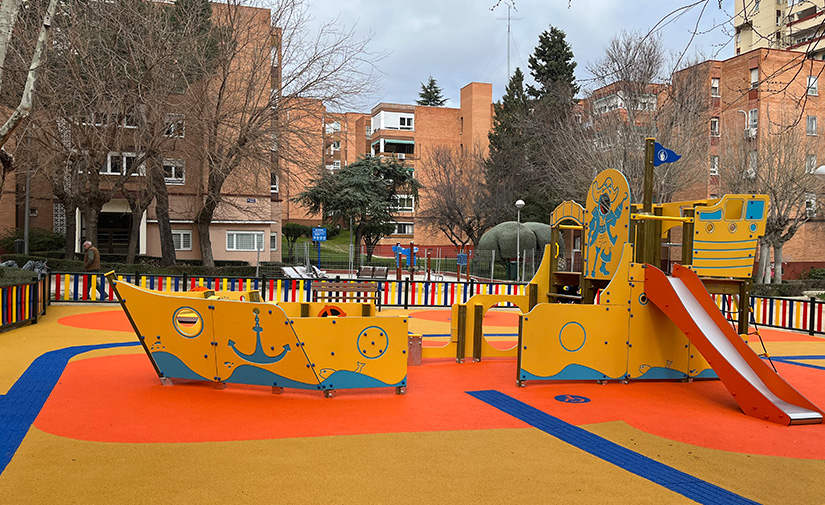 INDUSTRIAS AGAPITO instala un parque infantil accesible en Hortaleza