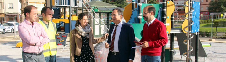 Torrelavega finalizará este mes las obras del nuevo parque infantil del Barrio Covadonga