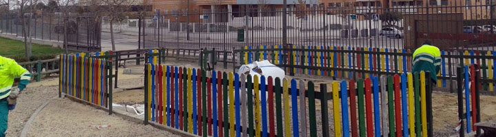 Parla realiza trabajos de remodelación en parques infantiles para mejorar su seguridad