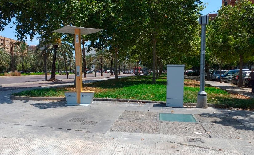 La ciudad de València estudia crear una red de cargadores abastecido por la energía del agua de las tuberías