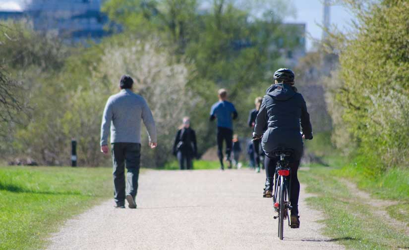 La creación de 8 kilómetros de vías ciclistas en Vitoria avanza con la creación del bidegorri de la calle Bremen