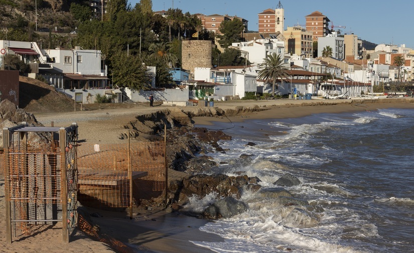 Las playas metropolitanas barcelonesas perdieron hasta 40 metros de ancho en octubre