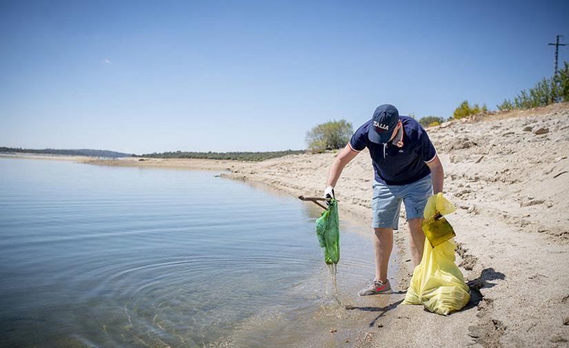 LIBERA organiza una nueva campaña de caracterización de residuos en ríos y embalses