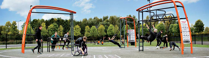 Ejercicio para todos con los gimnasios al aire libre de Kompan