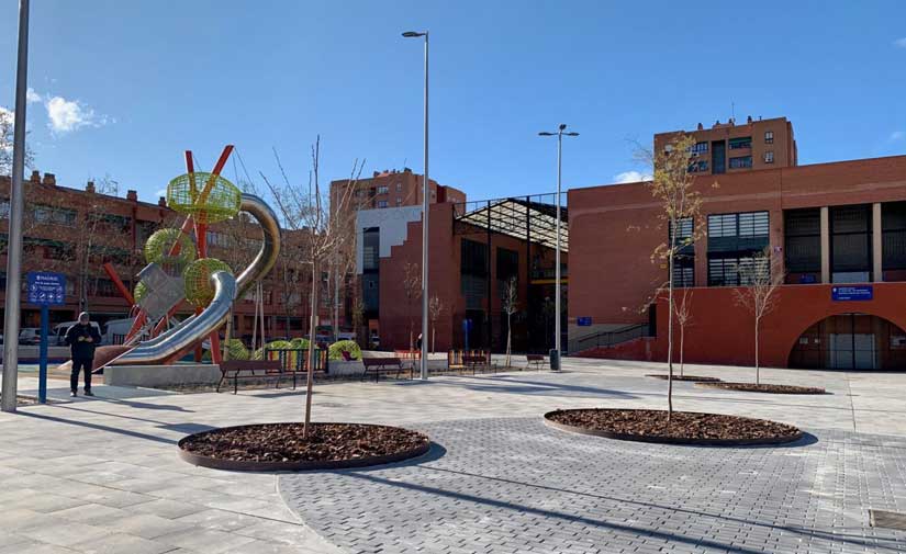 Madrid renueva la plaza del Padre Llanos para convertirla en accesible y verde