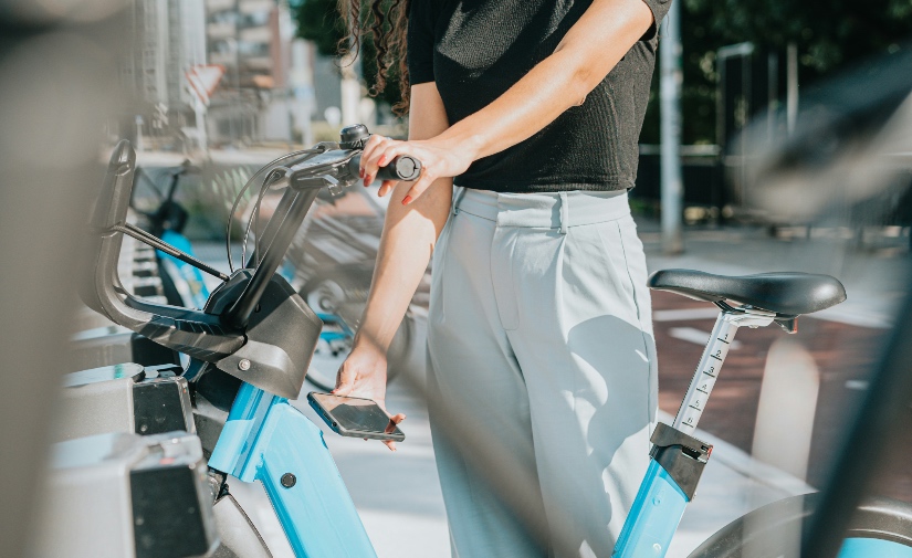 Málaga impulsa un nuevo servicio público de bicicletas eléctricas con hasta 1.000 unidades y 100 estaciones