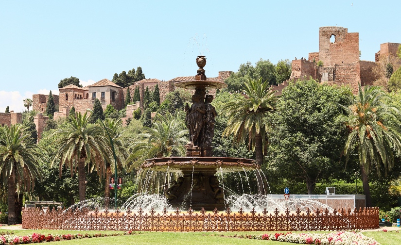 Málaga refuerza el cuidado de su infraestructura verde con una inversión de 18 millones de euros