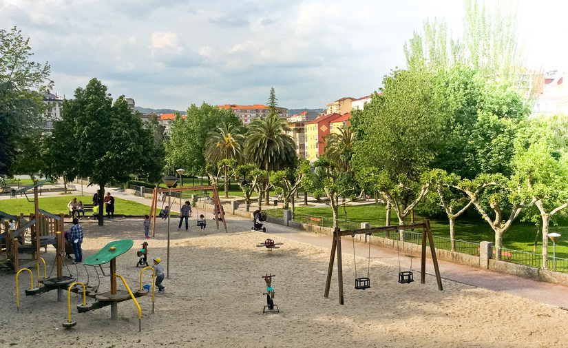 Ourense adecuará 20 puntos de parques infantiles a la nueva normativa