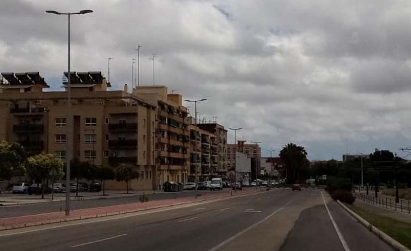 Paterna concluye la instalación de alumbrado LED en la Avenida Tomás y Valiente del barrio de Bovalar