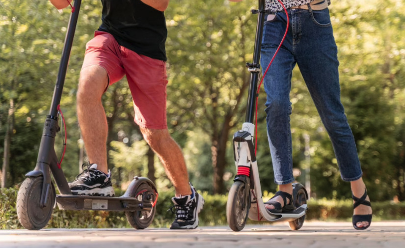 Patinetes compartidos, ¿complemento o sustituto del transporte público?