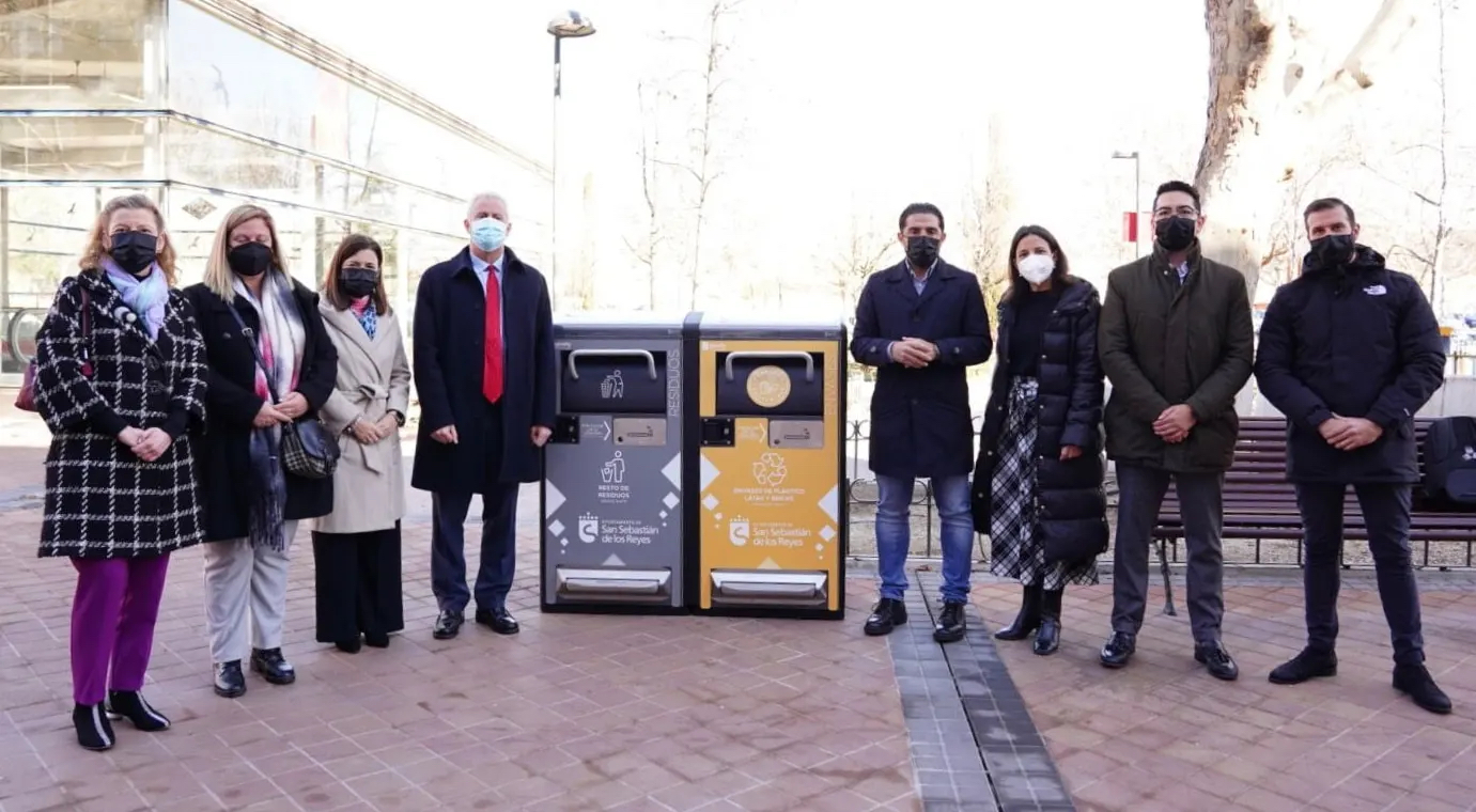 San Sebastián de los Reyes inicia una prueba piloto con las papeleras solares inteligentes Bigbelly