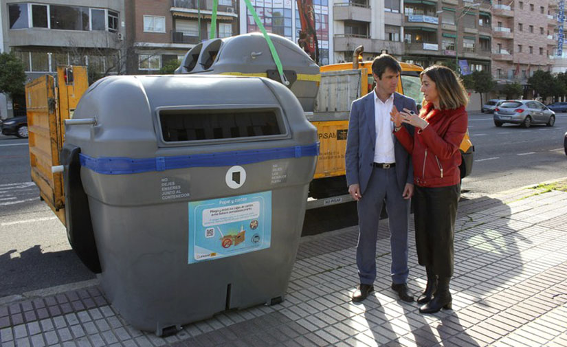 Sevilla acomete la renovación integral de los contenedores de Ronda Histórica apostando por un nuevo modelo