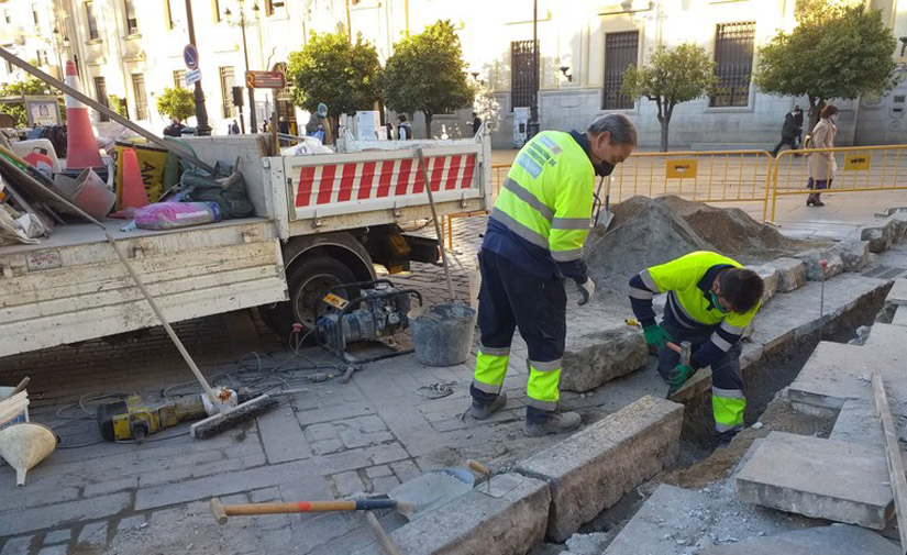 Sevilla ejecuta más de 300 actuaciones de conservación y mejora del pavimento