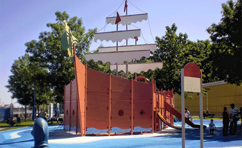 Sevilla licita el nuevo contrato de conservación y mantenimiento de los 357 parques infantiles de la ciudad