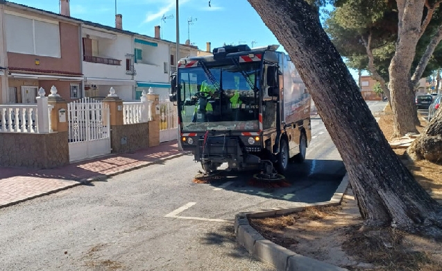 ACCIONA electrifica por completo su flota de vehículos en el municipio de Torrevieja