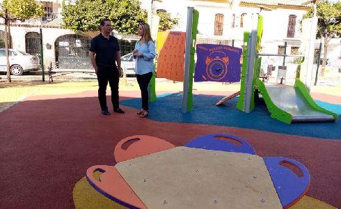 Alcalá de Guadaíra finaliza el proyecto de adecuación de cuatro importantes áreas de juegos infantiles