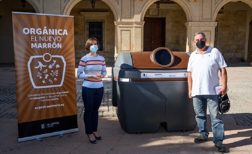 Almería inicia la implantación del contenedor marrón en los barrios de La Goleta, Nueva Almería y Cortijo Grande