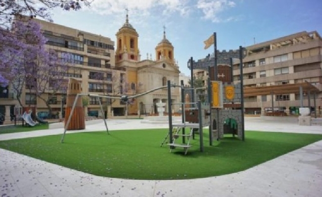 Almería reabre al público la Plaza de San Pedro tras su renovación