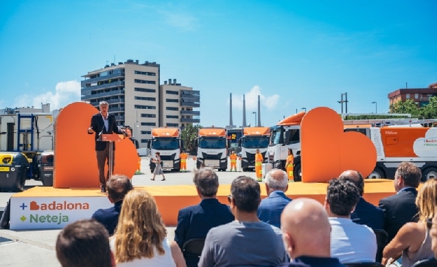Badalona pone en marcha el mayor contrato de limpieza y recogida de residuos de su historia