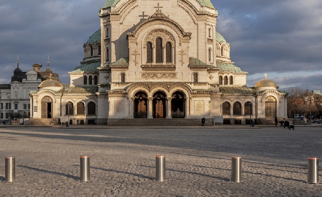 Benito Urban: pilonas y bolardos certificados para la seguridad de las ciudades del futuro