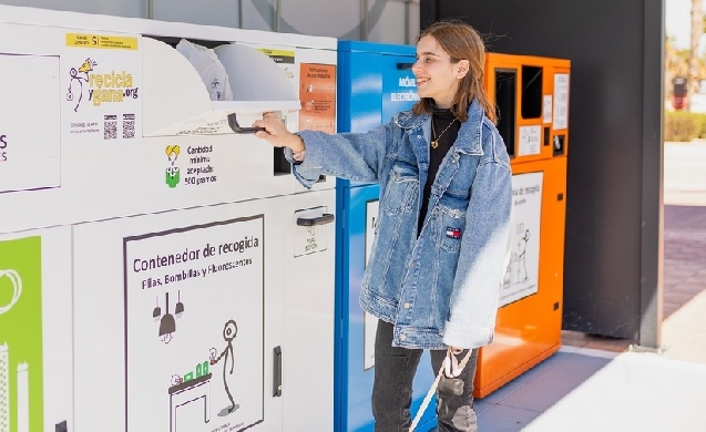 Bonaire instala nuevos contenedores con recompensa en la Comunidad Valenciana
