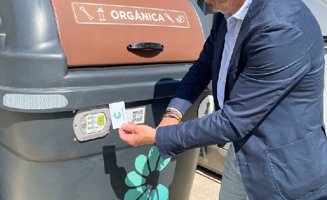 Cáceres despliega el contenedor marrón y promueve una recogida de residuos más accesible y sostenible