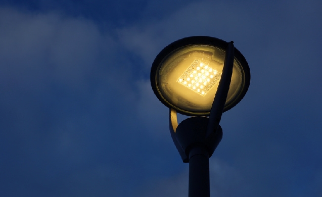 Castilla y León impulsa en Ponferrada la modernización del alumbrado y las piscinas municipales con más de 12 millones