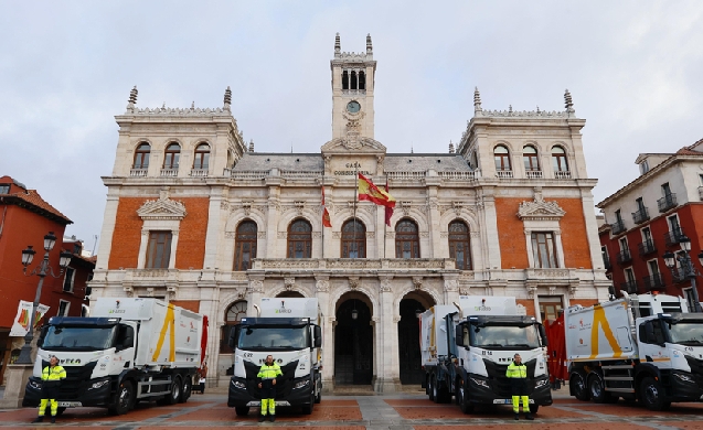 Cuatro nuevos vehículos para la recogida de residuos en Valladolid