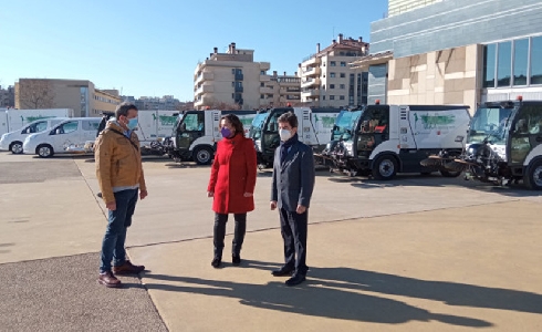 El servicio de limpieza viaria de Huesca estrena once nuevos vehículos