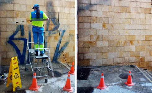 EMAYA elimina durante el mes de agosto pintadas vandálicas ubicadas en 15 espacios públicos