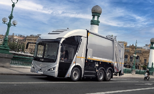 FCC Medio Ambiente e lrizar produciran los primeros 10 camiones eléctricos lrizar ie urban truck para recogida de residuos