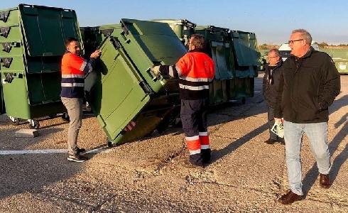 FCC renueva 50 contenedores en Almassora antes de activar la recogida de orgánica