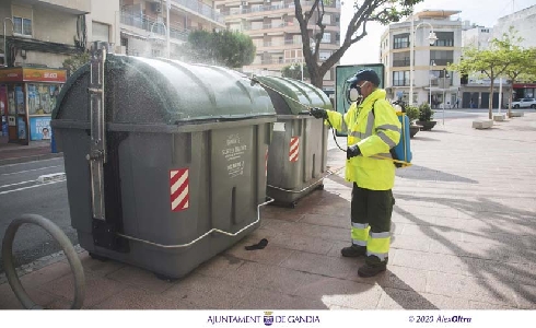 Gandia intensifica la desinfección viaria en todo el término municipal