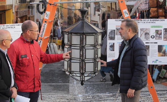 Granada finaliza la implantación de 63 luminarias led en el centro de la ciudad