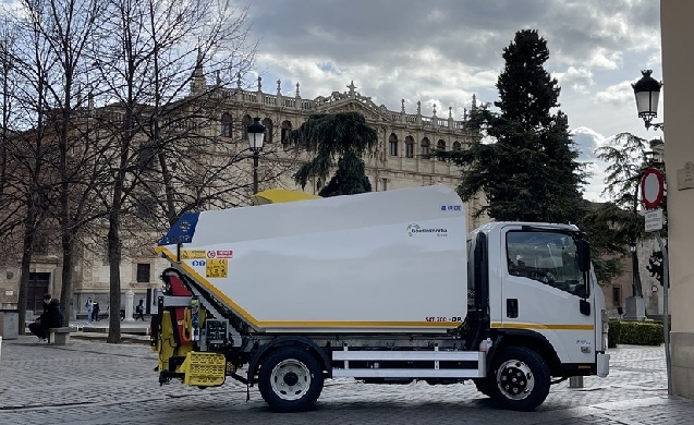 Iride y Geesinknorba entregan el primer vehículo fruto de su unión