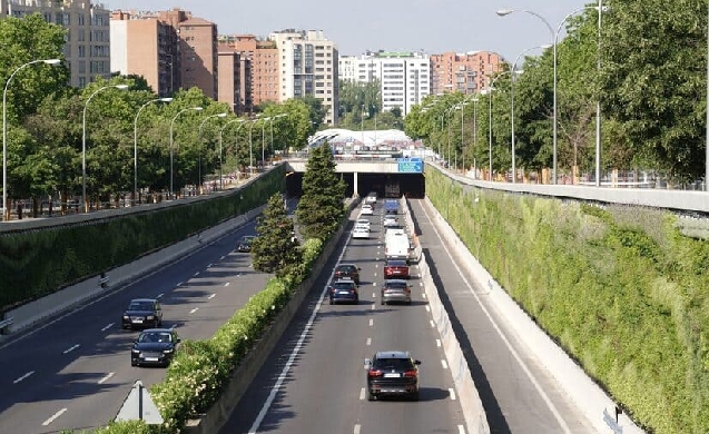 Madrid cuenta con los jardines verticales más grandes de Europa: Calle 30 Natura