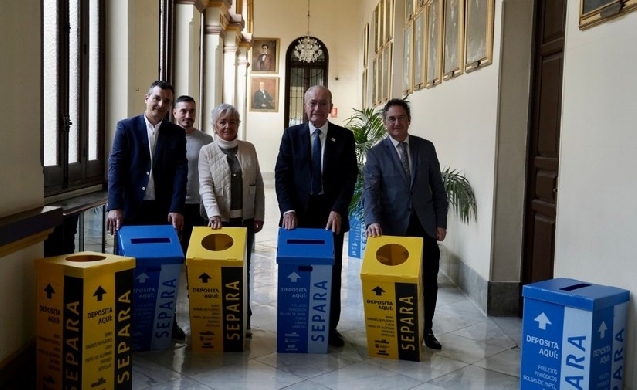Málaga fomenta la separación selectiva de residuos en edificios públicos