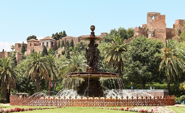 Málaga refuerza el cuidado de su infraestructura verde con una inversión de 18 millones de euros