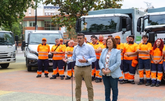 Ontinyent estrenará un nuevo servicio de recogida de residuos con el doble de personal y una flota renovada