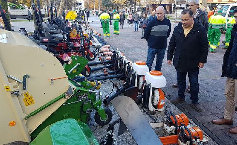 Presentado el nuevo equipamiento para el servicio de jardinería de Avilés