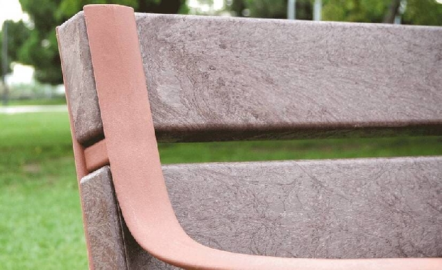 REBNEW, el mobiliario urbano de polímero 100% reciclado de BENITO NOVATILU