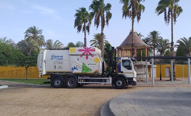 San Bartolomé de Tirajana moderniza la recogida de residuos con el sistema bilateral DULE System® de PALVI