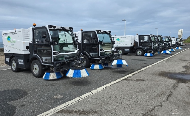 San Sebastián renueva su servicio de limpieza viaria con 214 trabajadores y 300.000 horas anuales